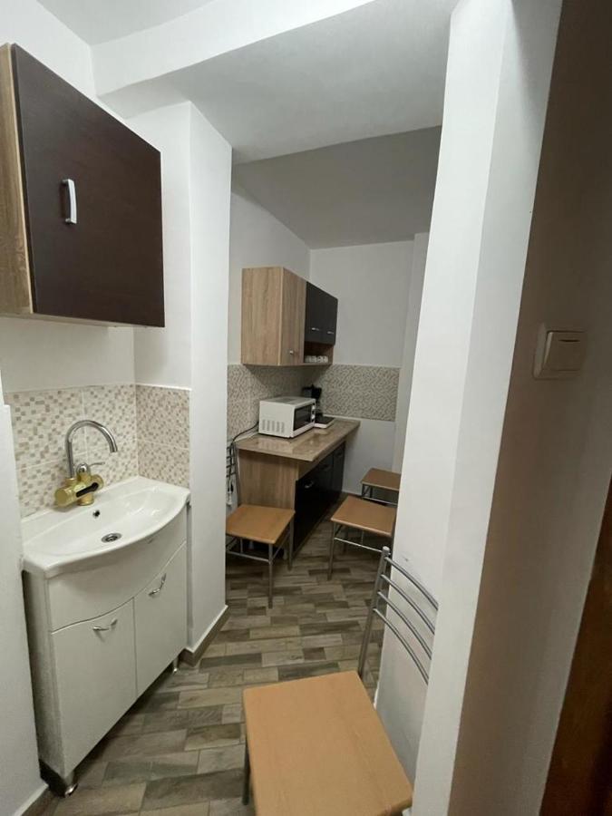 Apartament Mioritza 2B Horezu Bagian luar foto