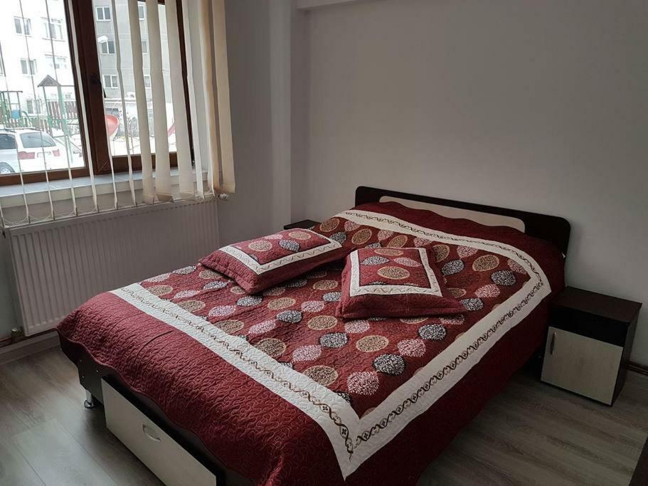 Apartament Mioritza 2B Horezu Bagian luar foto
